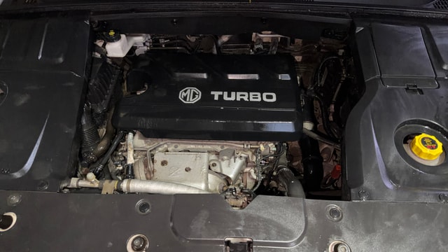 View MG Hector Image 42 Used MG Hector Image 42