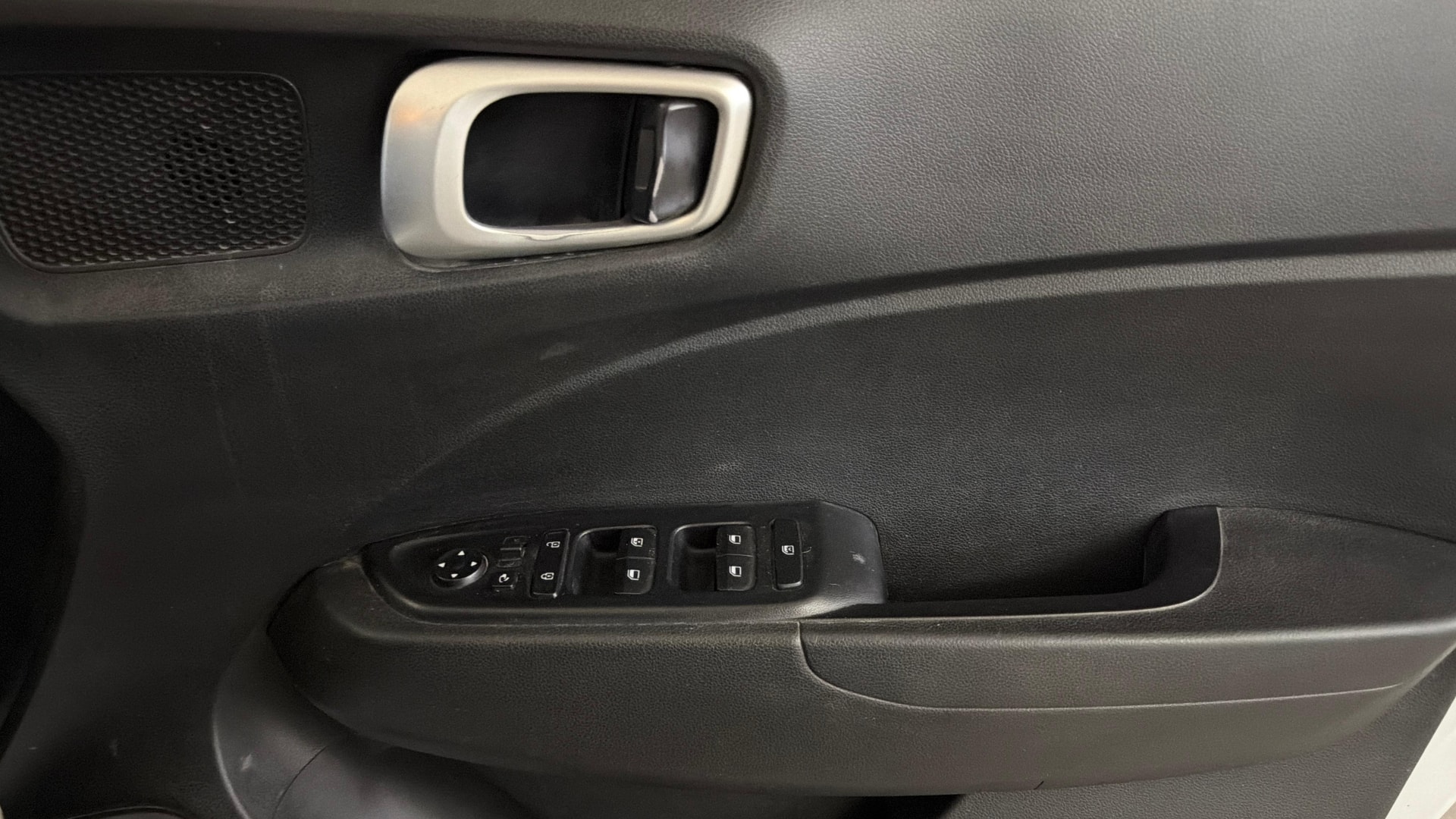 View 2021 Hyundai Venue S Plus 1.2 Petrol Image 33 Used 2021 Hyundai Venue S Plus 1.2 Petrol Image 33