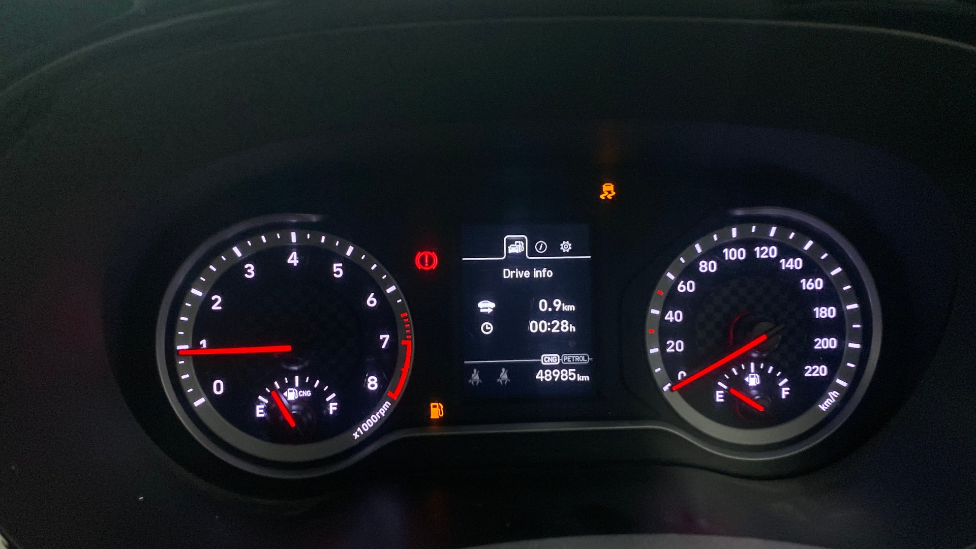 View 2024 Hyundai Aura SX MT CNG Image 36 Used 2024 Hyundai Aura SX MT CNG Image 36