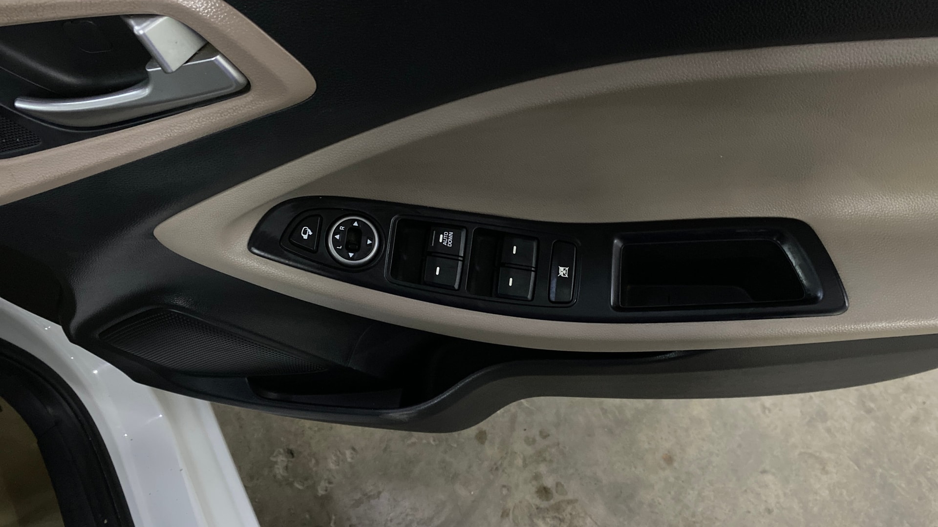 View 2020 Hyundai Elite i20 1.2 Sportz Plus Petrol Image 33 Used 2020 Hyundai Elite i20 1.2 Sportz Plus Petrol Image 33