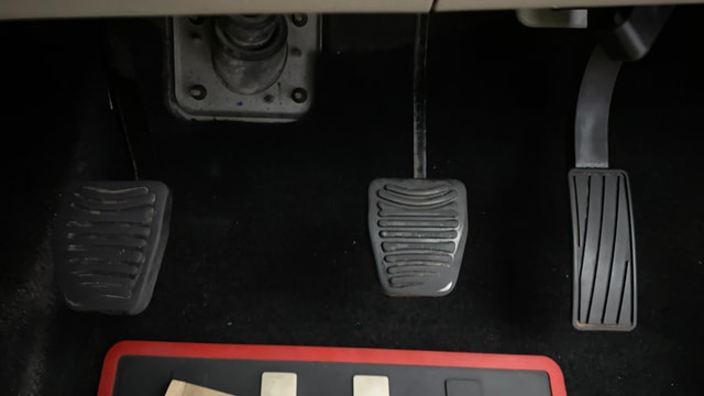 View Mahindra Marazzo Image 9 Used Mahindra Marazzo Image 9