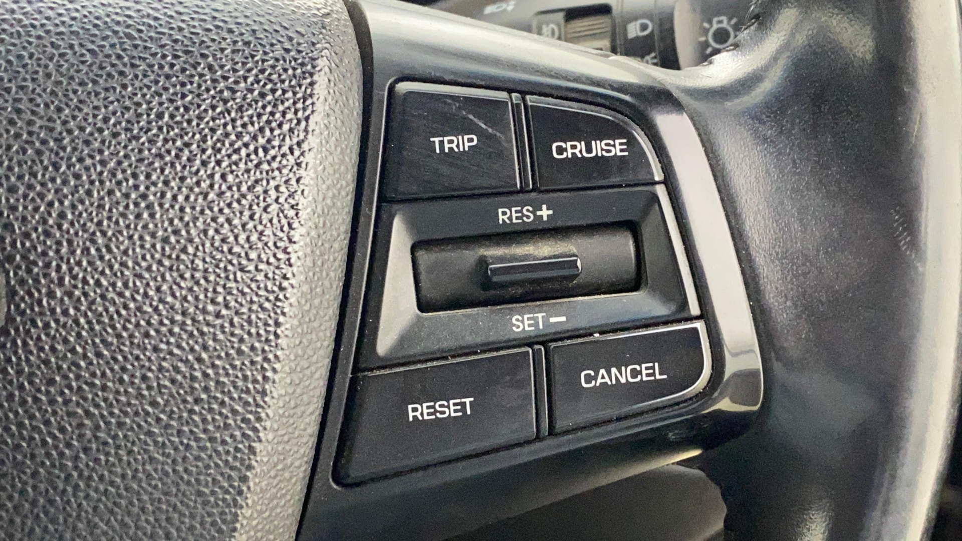 View 2019 Hyundai Creta 1.4 E Diesel Image 3 Used 2019 Hyundai Creta 1.4 E Diesel Image 3