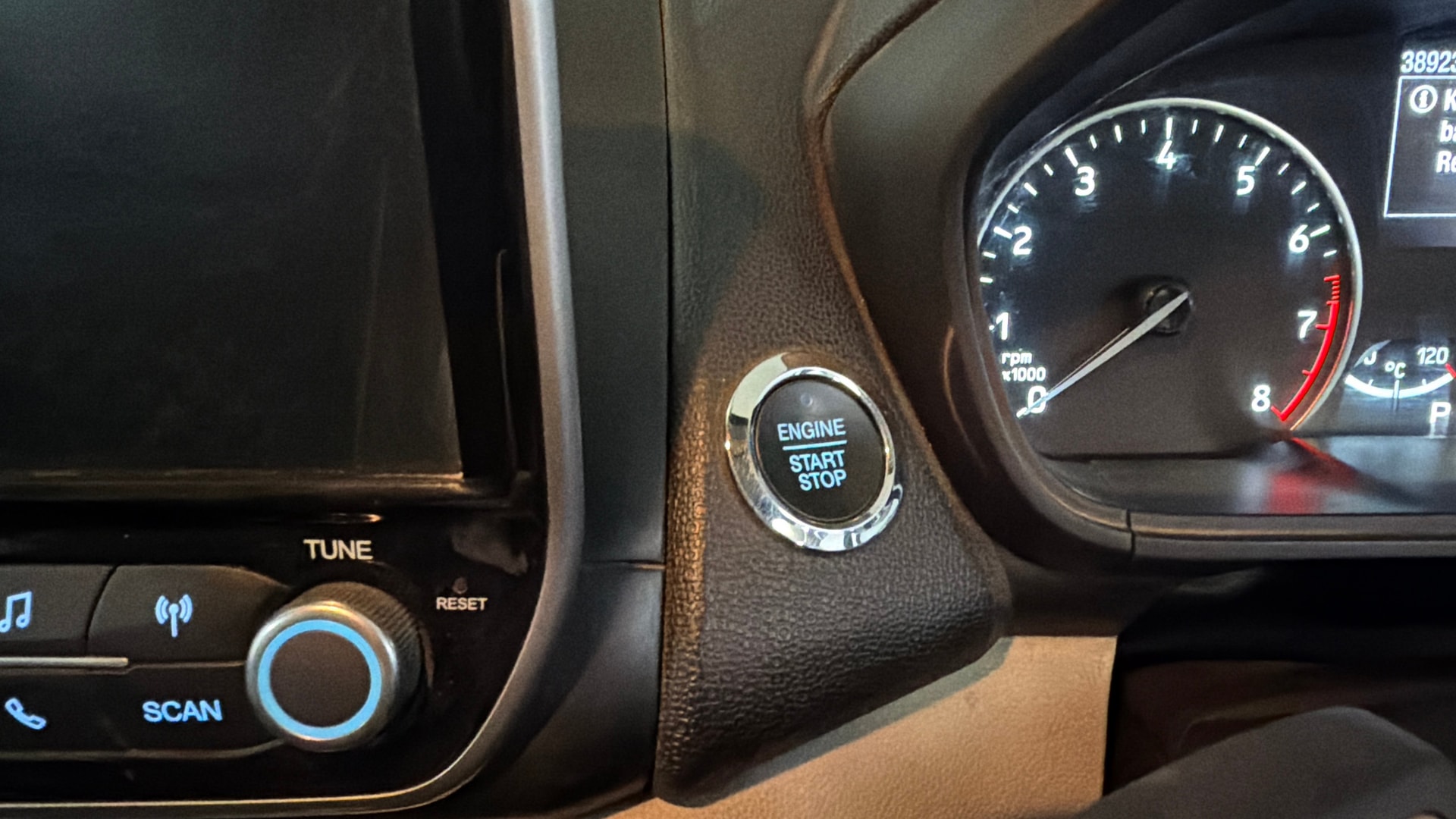View 2021 Ford EcoSport 1.5 TDCi Diesel Ambiente BS IV Image 34 Used 2021 Ford EcoSport 1.5 TDCi Diesel Ambiente BS IV Image 34