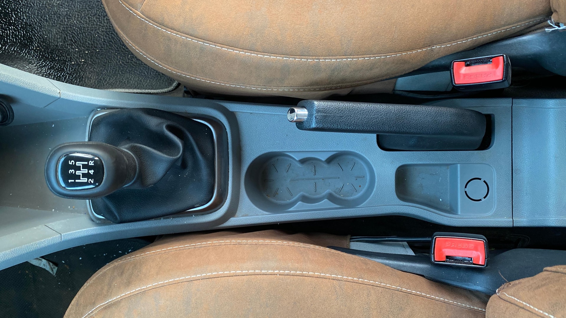 View 2023 Tata Tigor XE Diesel Image 37 Used 2023 Tata Tigor XE Diesel Image 37