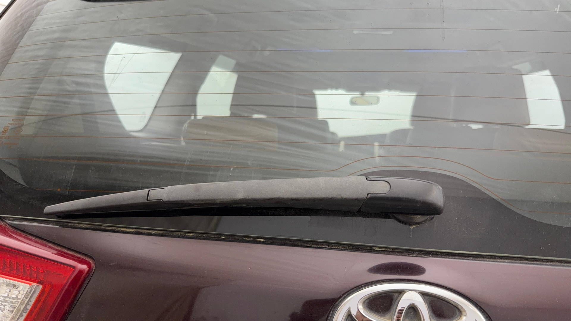 View 2016 Toyota Innova Crysta 2.7 ZX AT 7-Seater BS IV Image 25 Used 2016 Toyota Innova Crysta 2.7 ZX AT 7-Seater BS IV Image 25