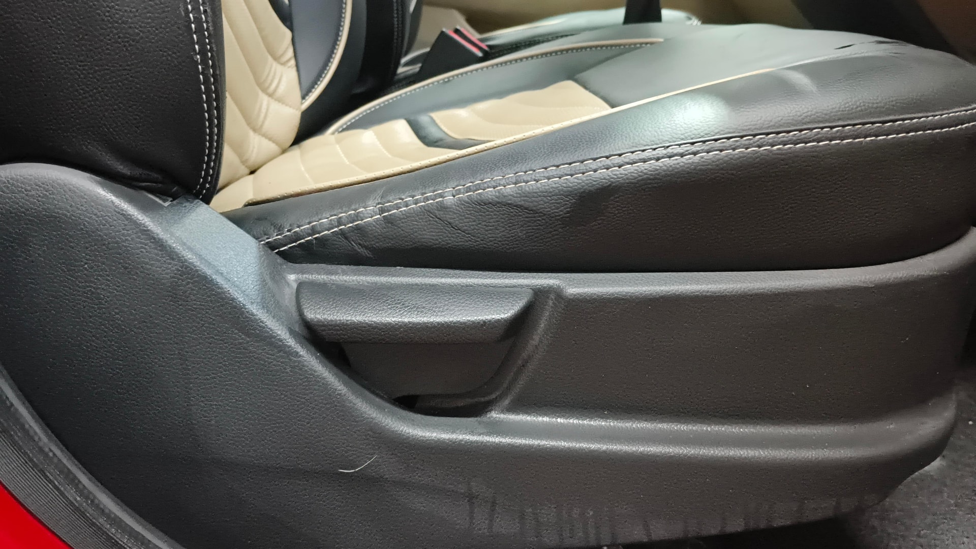 View 2016 Hyundai EON Era Plus Image 18 Used 2016 Hyundai EON Era Plus Image 18