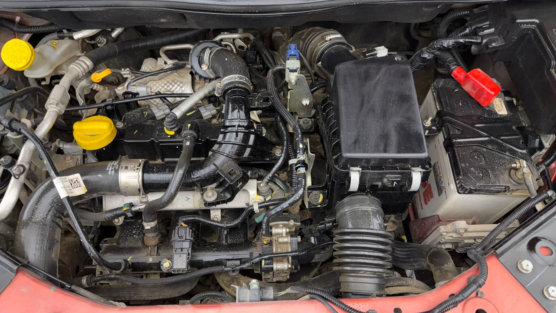 View 2024 Nissan Magnite Turbo XV Premium CVT Image 42 Used 2024 Nissan Magnite Turbo XV Premium CVT Image 42