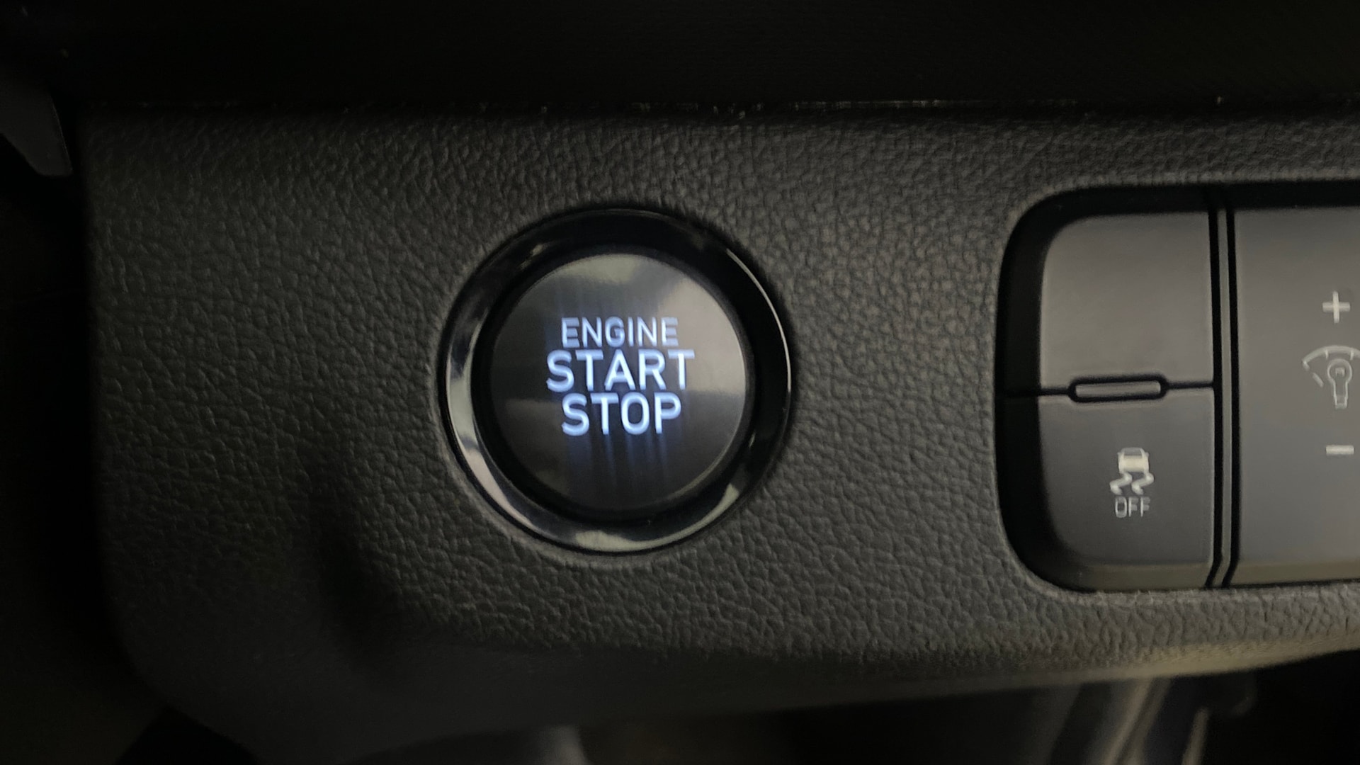 View 2021 Hyundai Venue SX Plus 1.0 Petrol AT Image 39 Used 2021 Hyundai Venue SX Plus 1.0 Petrol AT Image 39