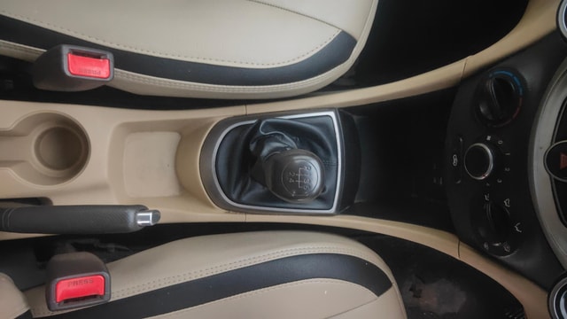 View Hyundai Fluidic Verna Image 38 Used Hyundai Fluidic Verna Image 38