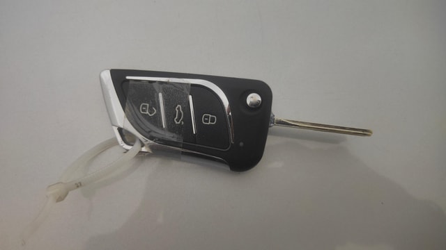 View Hyundai Fluidic Verna Image 17 Used Hyundai Fluidic Verna Image 17