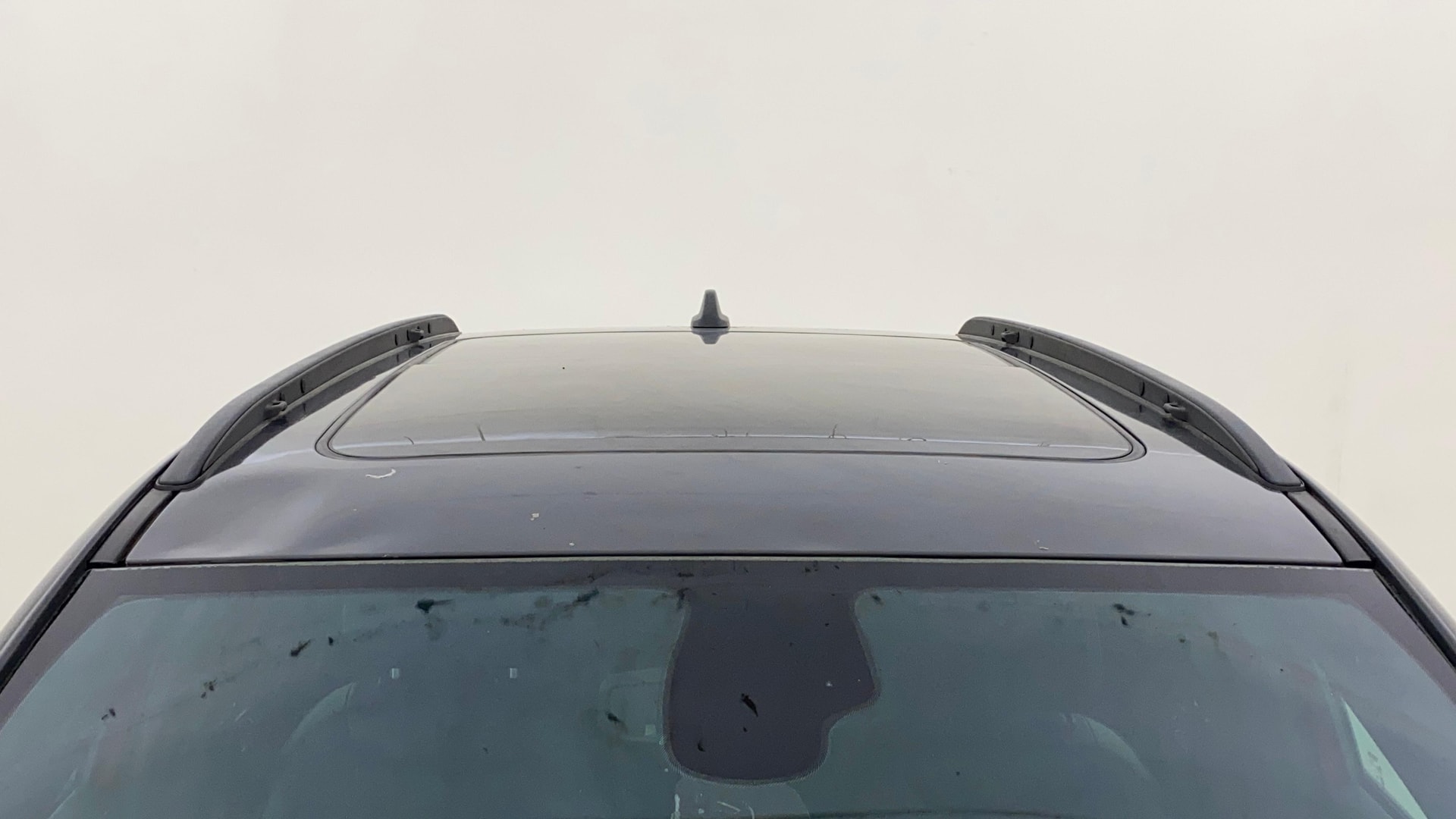View 2022 Jeep Compass S (O) 1.4 Petrol DDCT Image 35 Used 2022 Jeep Compass S (O) 1.4 Petrol DDCT Image 35