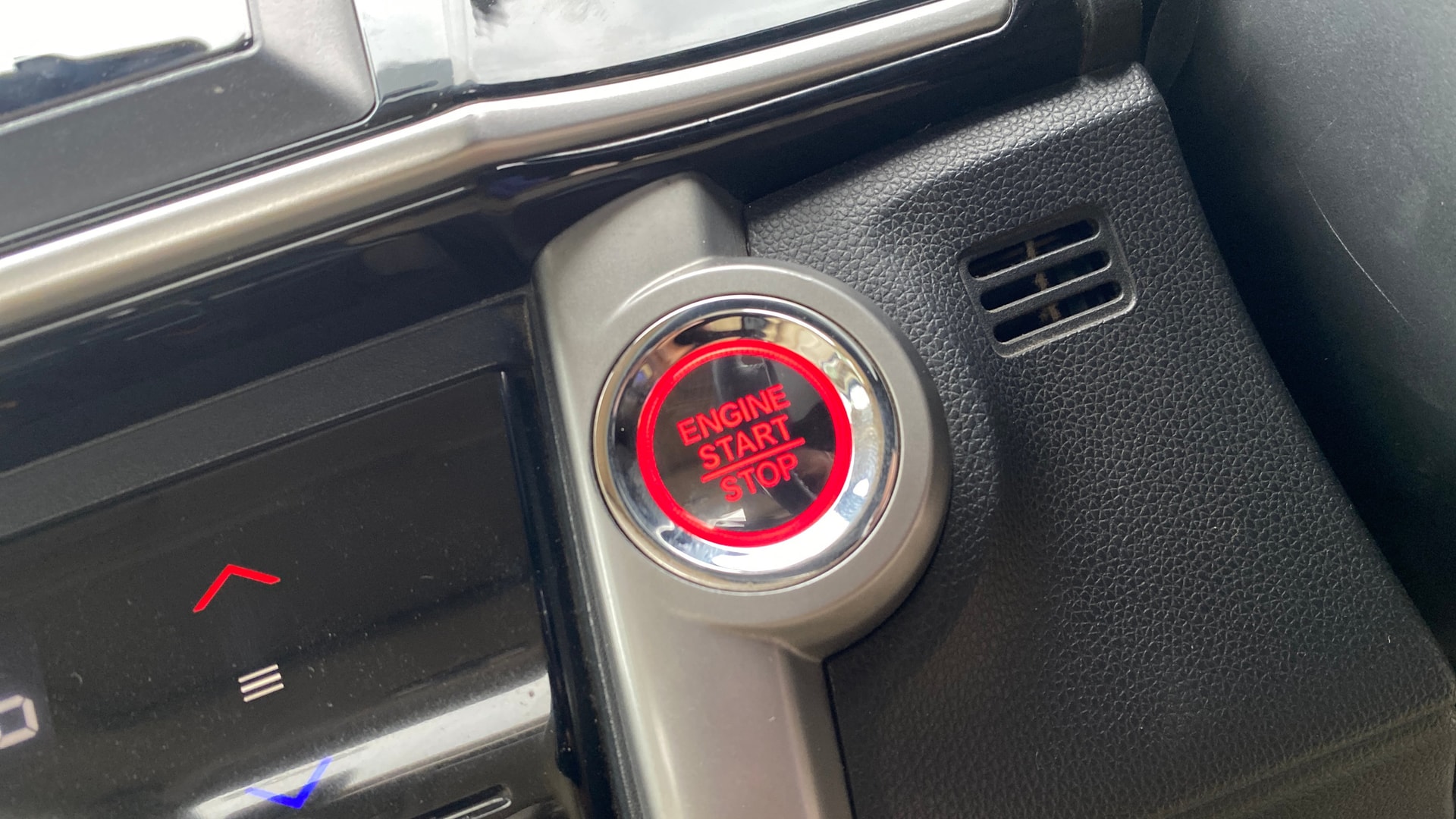 View 2017 Honda City ZX CVT Image 42 Used 2017 Honda City ZX CVT Image 42