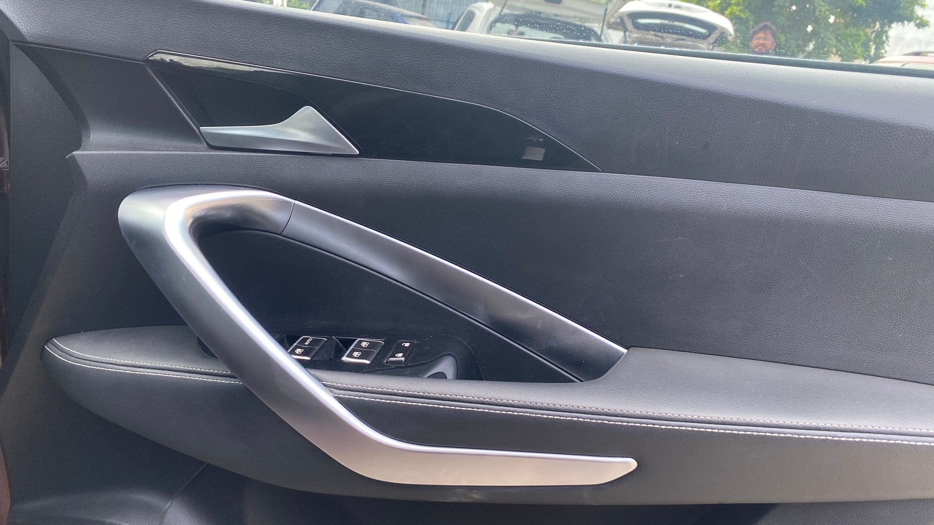 View 2020 MG Hector Sharp DCT Petrol Dual Tone Image 40 Used 2020 MG Hector Sharp DCT Petrol Dual Tone Image 40
