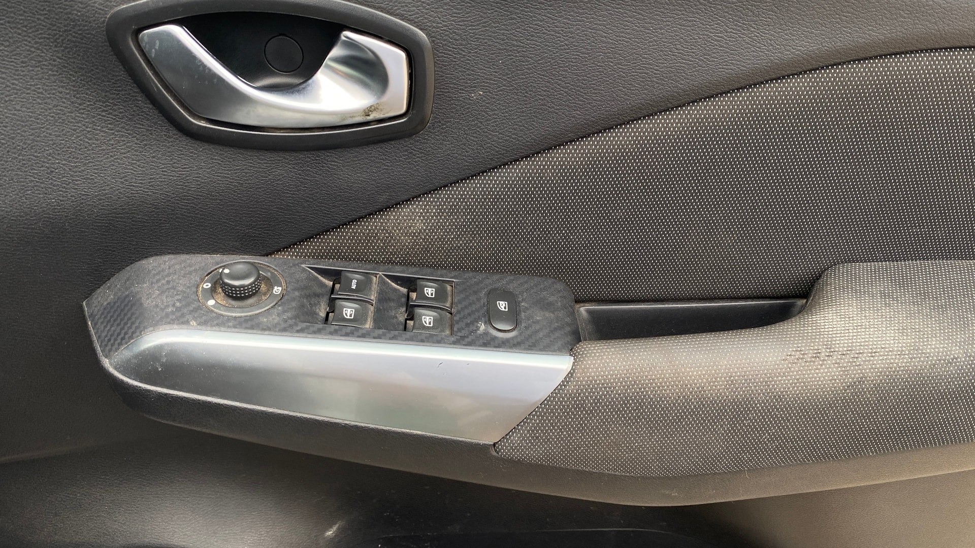 View 2020 Nissan Kicks 1.3 Turbo XV CVT Image 33 Used 2020 Nissan Kicks 1.3 Turbo XV CVT Image 33