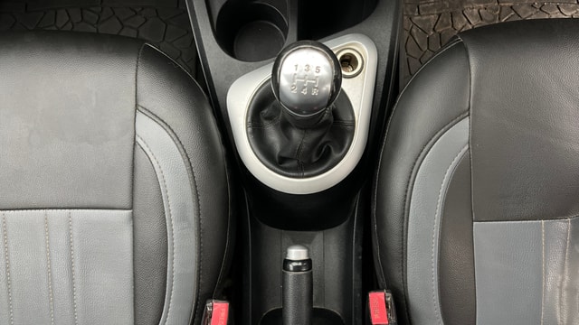 View Ford Figo Image 37 Used Ford Figo Image 37