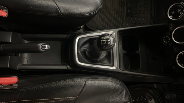 View Maruti Suzuki 1000 Image 39 Used Maruti Suzuki 1000 Image 39