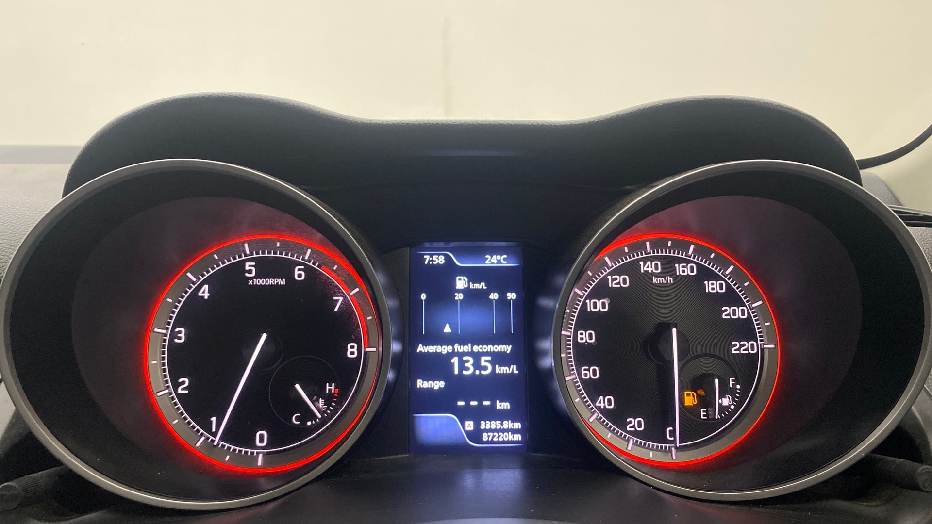 View 2022 Maruti Suzuki 1000 Base Variant Image 35 Used 2022 Maruti Suzuki 1000 Base Variant Image 35