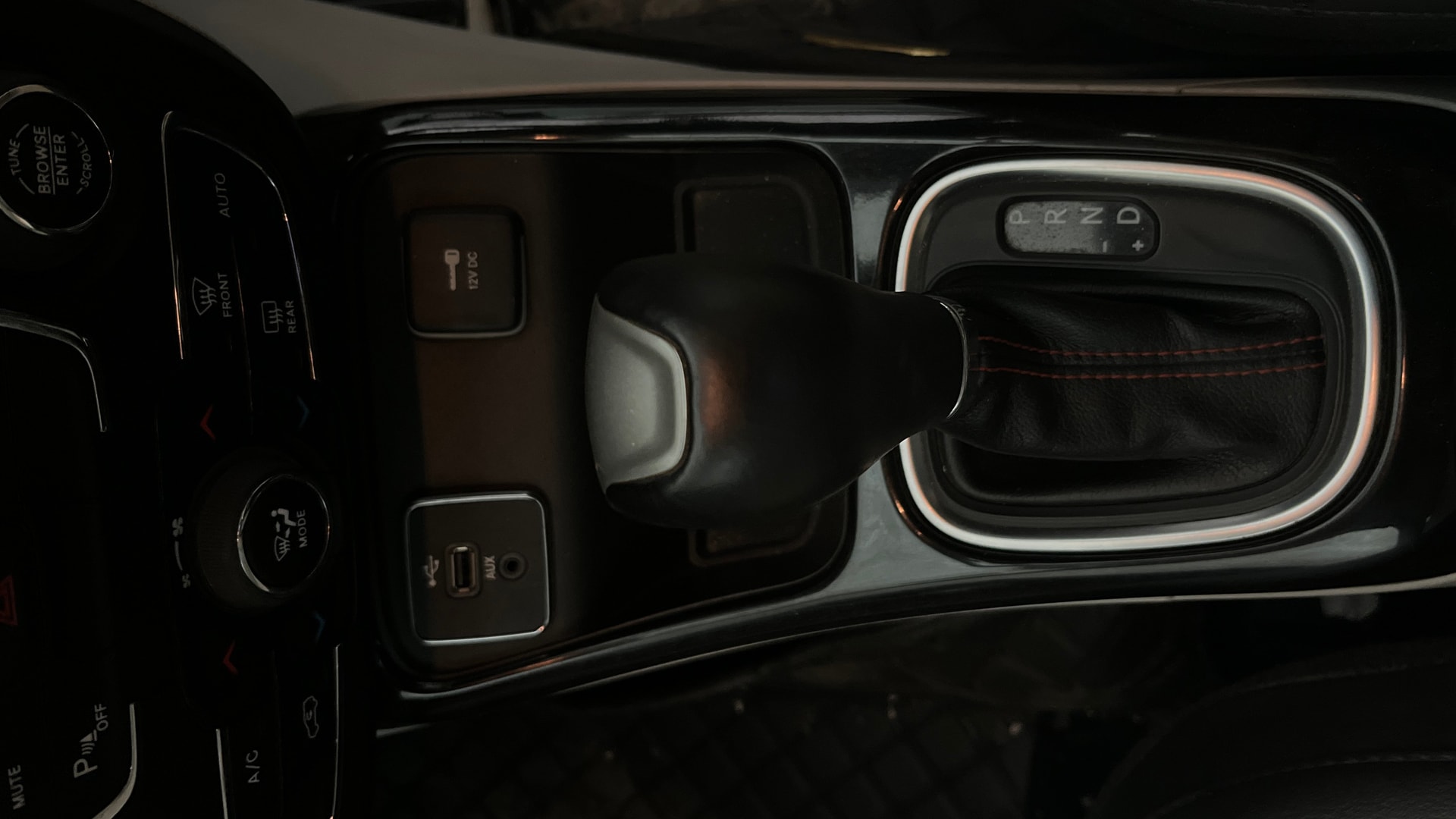 View 2019 Jeep Compass Limited Plus AT Image 42 Used 2019 Jeep Compass Limited Plus AT Image 42