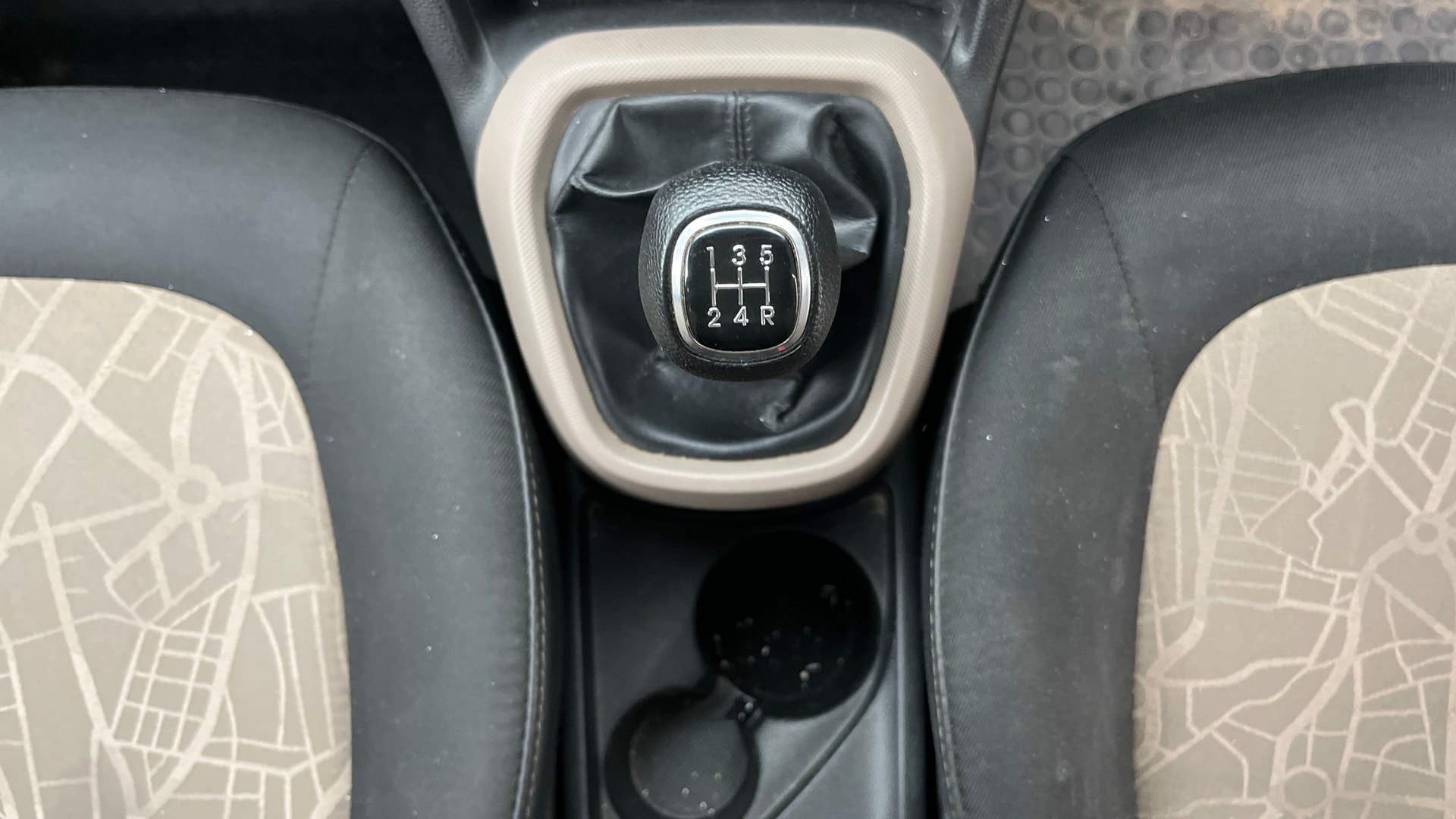 Used 2014 Hyundai Grand i10 Used 2014 Hyundai Grand i10