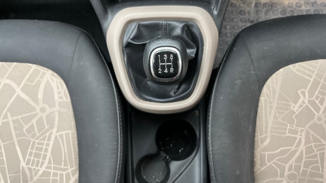 View Hyundai Grand i10 Image 38 Used Hyundai Grand i10 Image 38