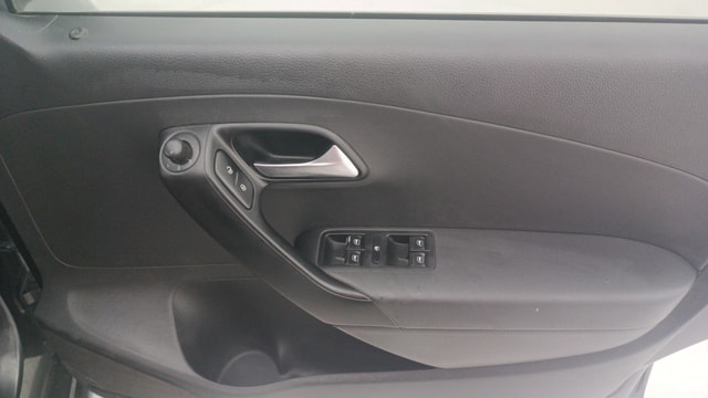 View Volkswagen Polo Image 32 Used Volkswagen Polo Image 32
