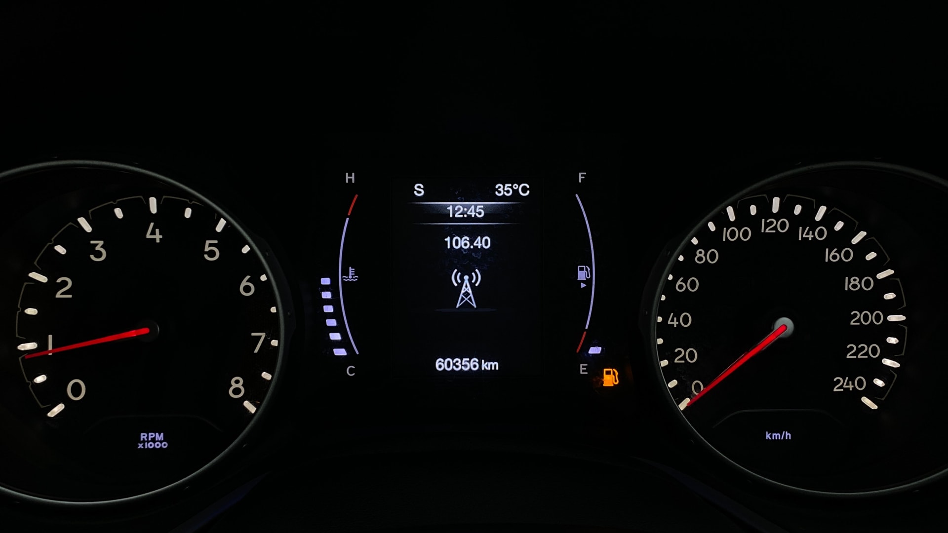 View 2020 Jeep Compass Sport Plus Petrol BS IV Image 34 Used 2020 Jeep Compass Sport Plus Petrol BS IV Image 34