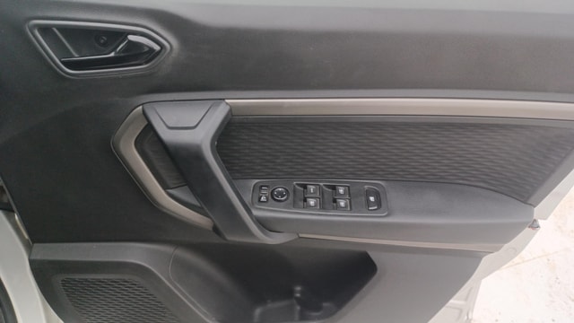 View Renault Kiger Image 39 Used Renault Kiger Image 39