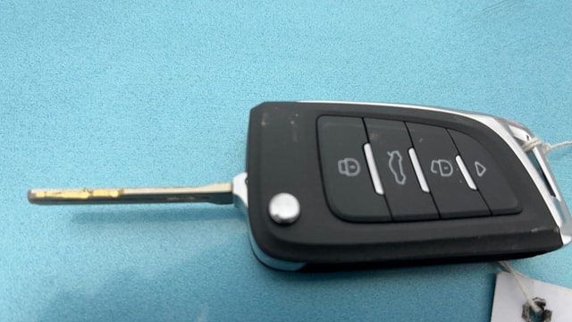 View Mahindra KUV100 Image 18 Used Mahindra KUV100 Image 18
