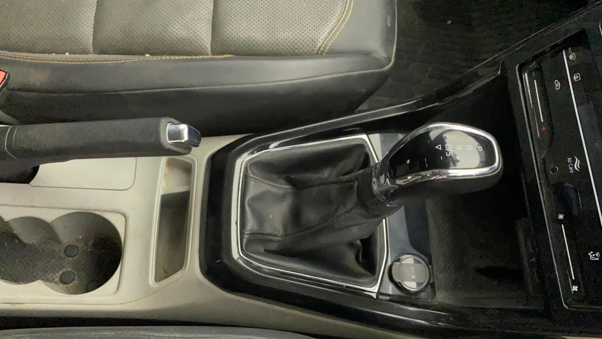 View 2022 Skoda Kushaq Style 1.5 TSI AT Image 41 Used 2022 Skoda Kushaq Style 1.5 TSI AT Image 41