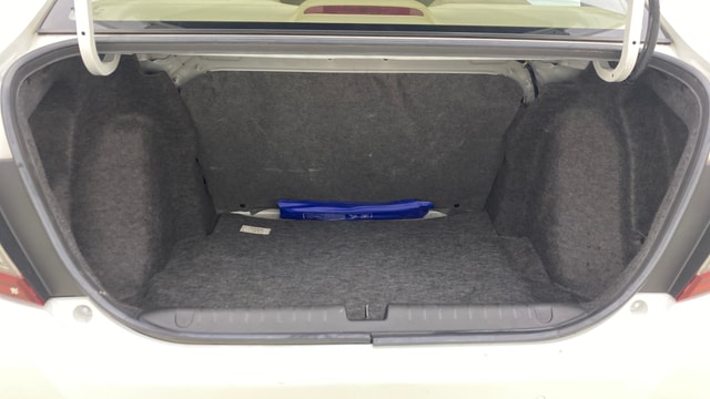 View Honda Amaze Image 10 Used Honda Amaze Image 10