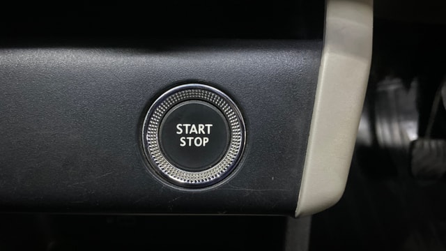 View Renault Triber Image 40 Used Renault Triber Image 40