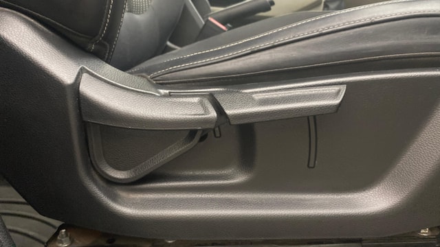 View Kia Carens Image 19 Used Kia Carens Image 19