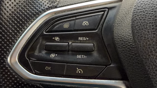 View MG Hector Image 3 Used MG Hector Image 3