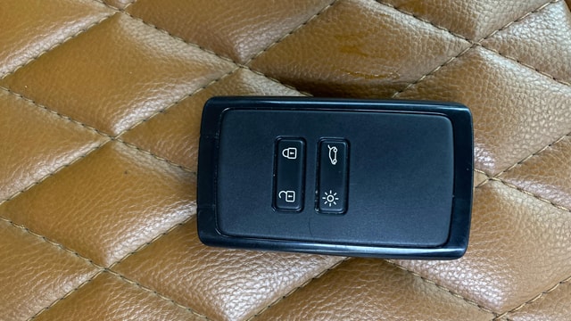 View Renault Triber Image 28 Used Renault Triber Image 28
