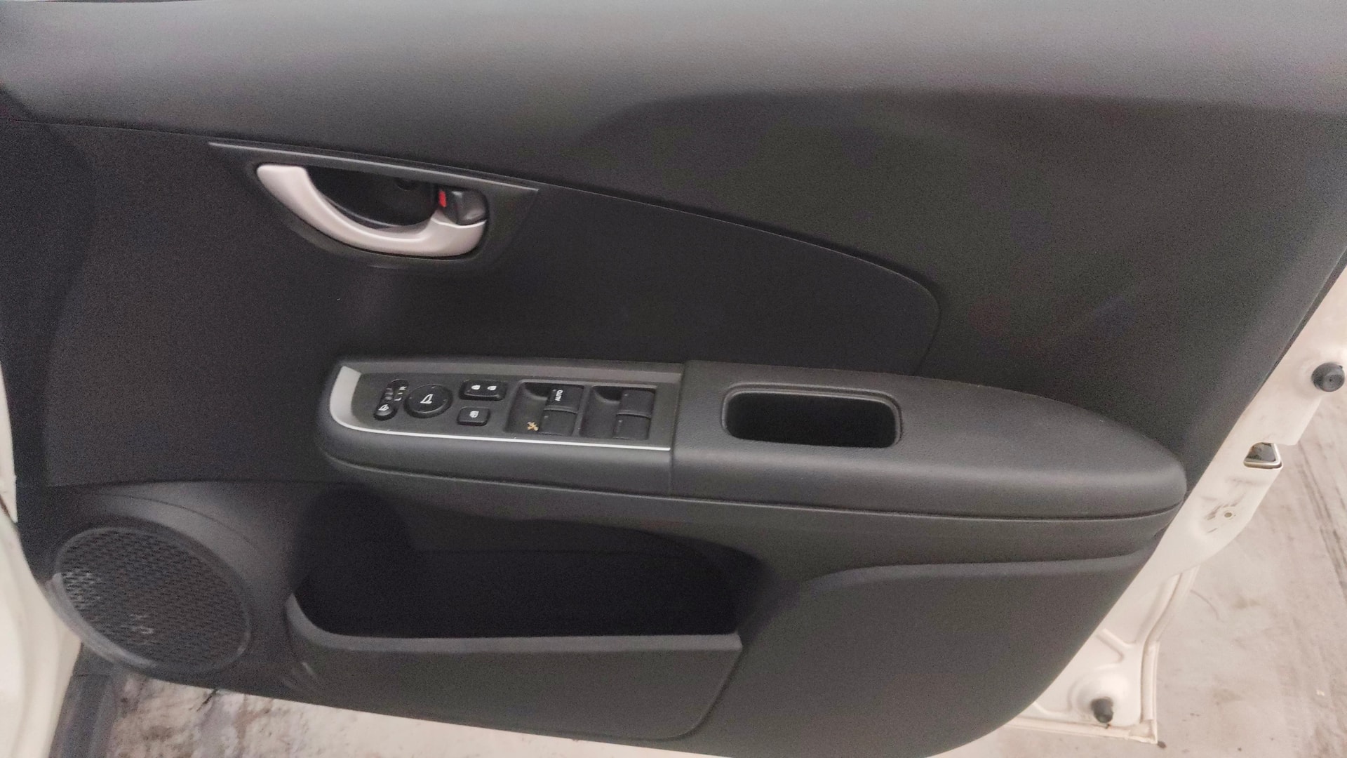 View 2016 Honda BR-V E Diesel Image 39 Used 2016 Honda BR-V E Diesel Image 39