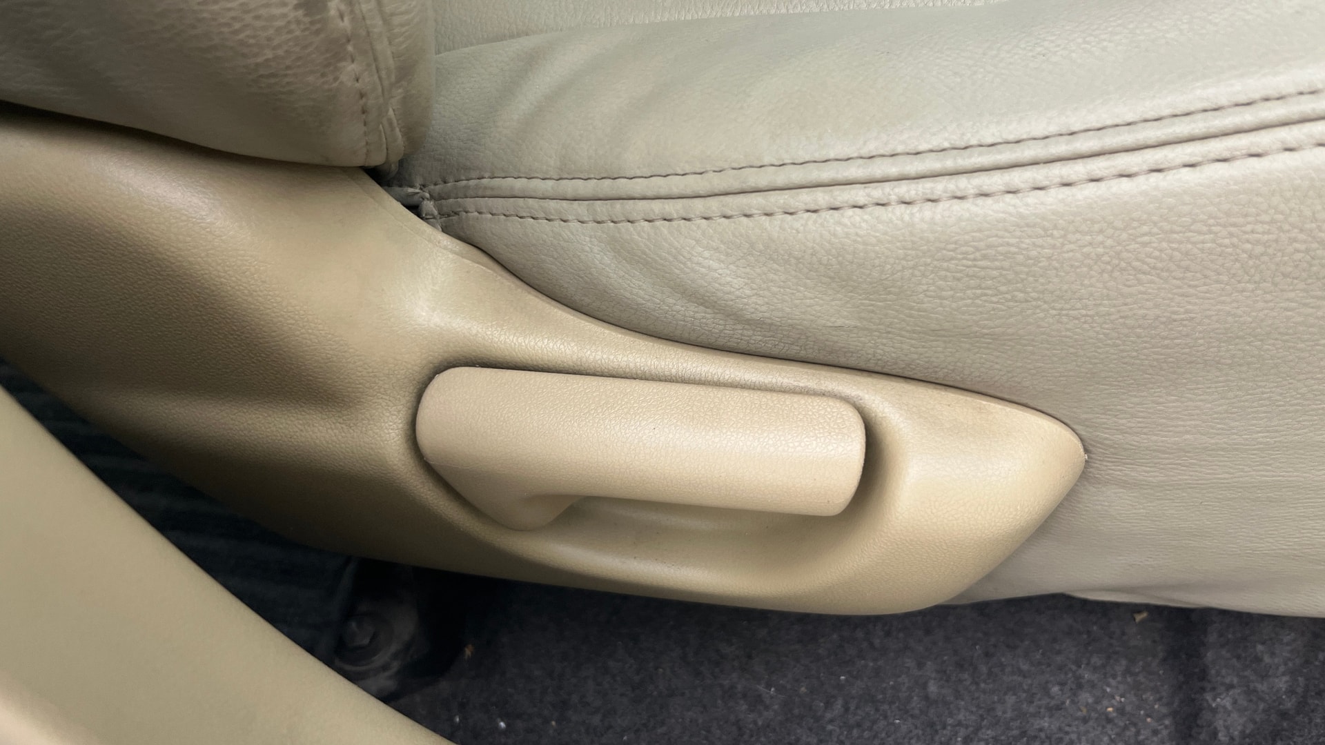 View 2014 Honda Amaze E MT Petrol BS IV Image 18 Used 2014 Honda Amaze E MT Petrol BS IV Image 18