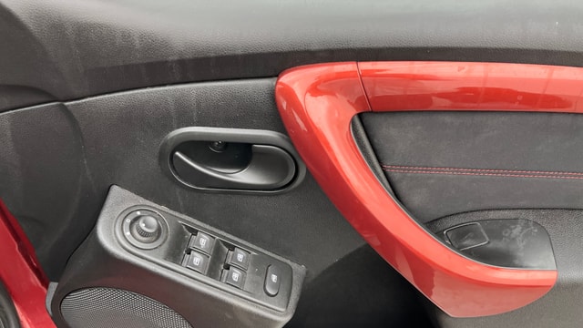 View Renault Duster Image 33 Used Renault Duster Image 33
