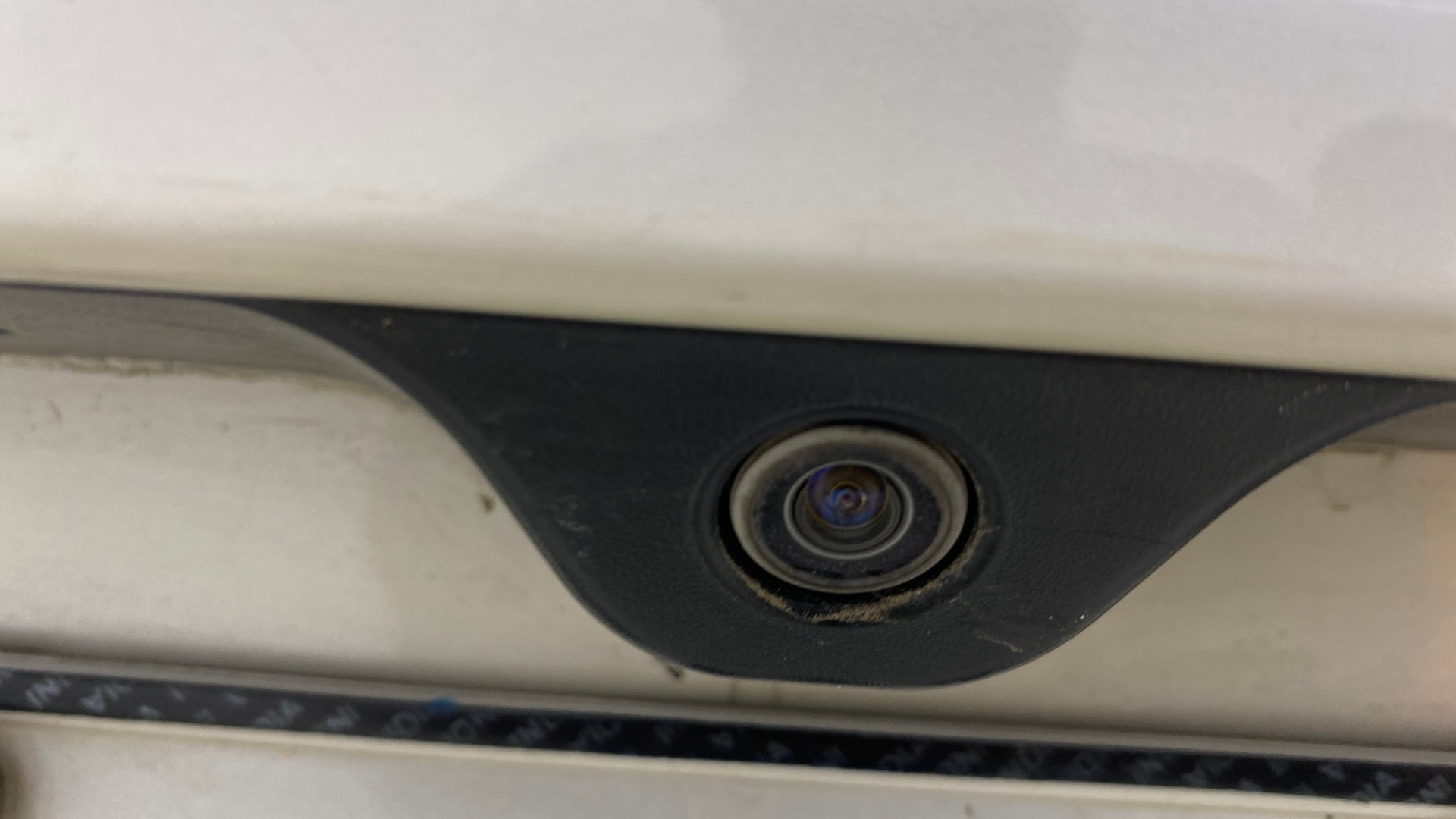 View 2019 Jeep Compass Limited 1.4 Multi AIR Petrol DDCT AT BS IV Image 23 Used 2019 Jeep Compass Limited 1.4 Multi AIR Petrol DDCT AT BS IV Image 23