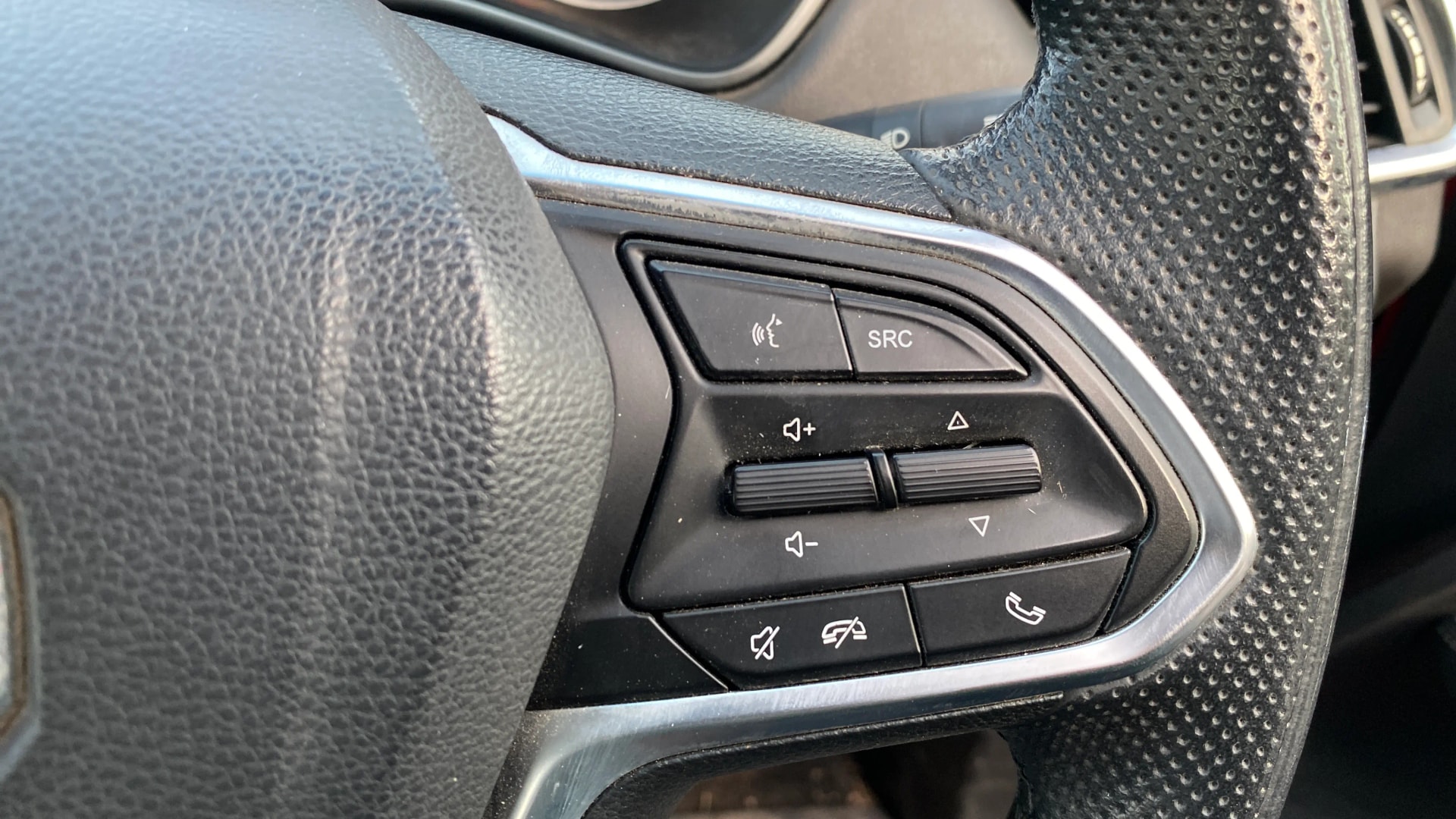View 2019 MG Hector Smart Petrol BS IV Image 3 Used 2019 MG Hector Smart Petrol BS IV Image 3