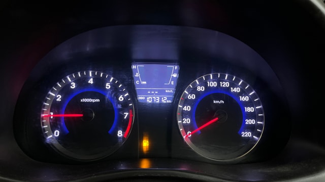 View Hyundai Verna Image 34 Used Hyundai Verna Image 34