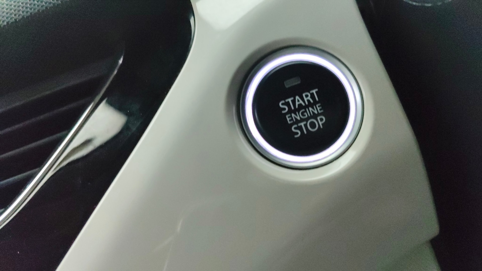 View 2022 Tata Nexon Revotron XE Image 41 Used 2022 Tata Nexon Revotron XE Image 41