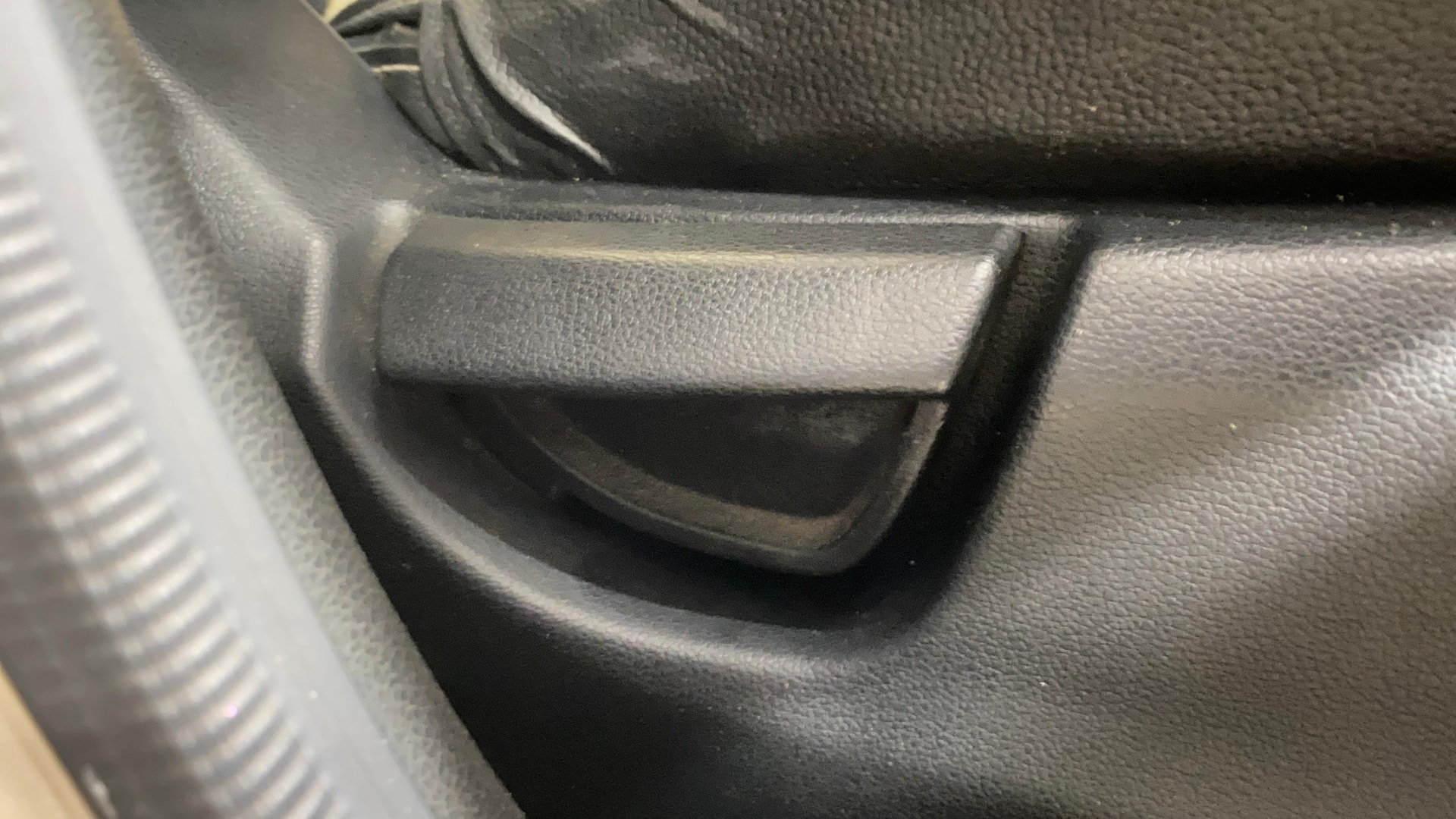 View 2019 Hyundai New Santro D-Lite Petrol Image 18 Used 2019 Hyundai New Santro D-Lite Petrol Image 18