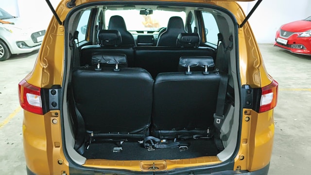 View Renault Triber Image 10 Used Renault Triber Image 10