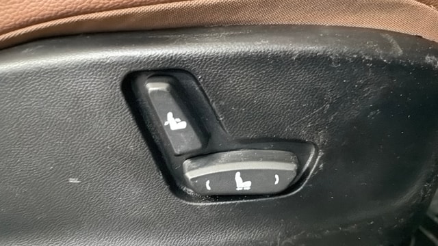 View MG Hector Plus Image 20 Used MG Hector Plus Image 20