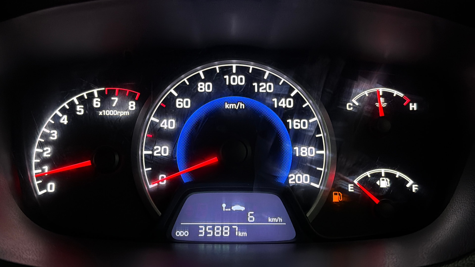 View 2019 Hyundai Grand i10 Sportz 1.2 Kappa Image 34 Used 2019 Hyundai Grand i10 Sportz 1.2 Kappa Image 34