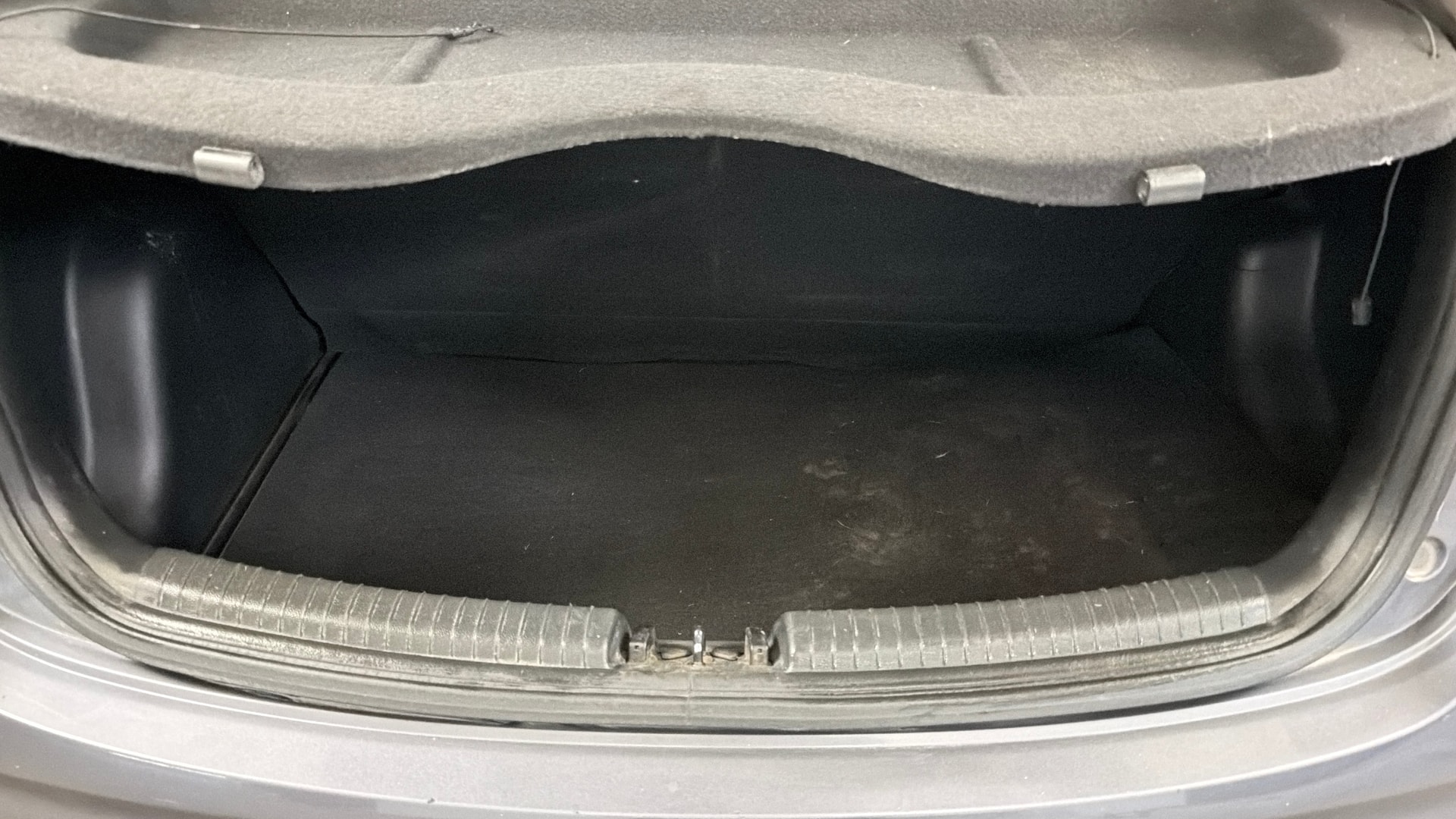 View 2019 Hyundai Grand i10 Sportz 1.2 Kappa Image 10 Used 2019 Hyundai Grand i10 Sportz 1.2 Kappa Image 10