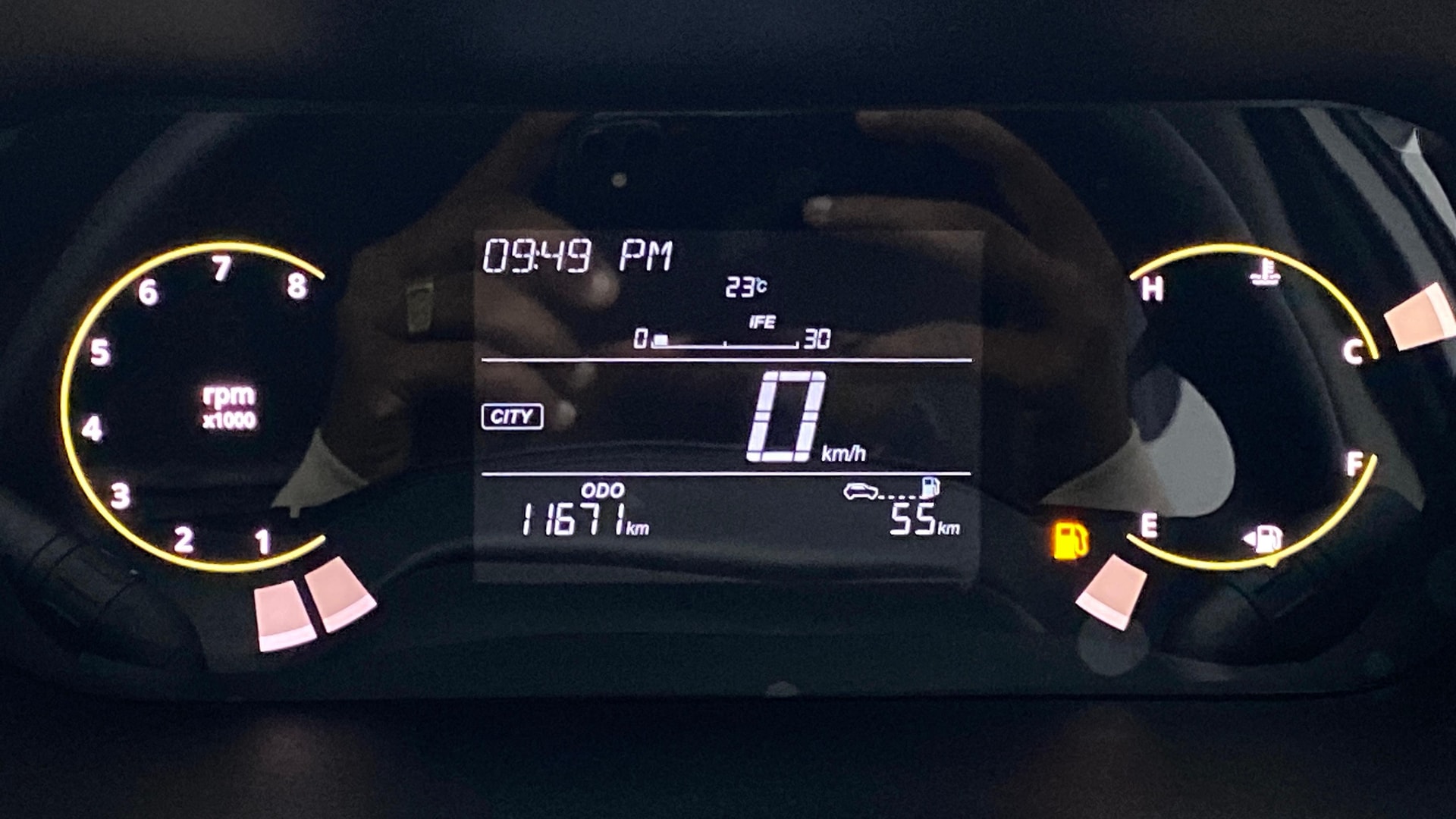 View 2025 Tata Nexon Revotron XE Image 35 Used 2025 Tata Nexon Revotron XE Image 35