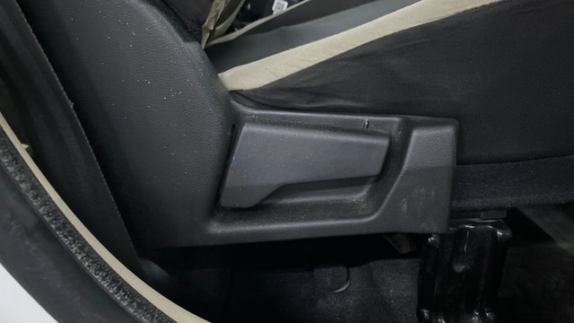 View Renault Triber Image 11 Used Renault Triber Image 11