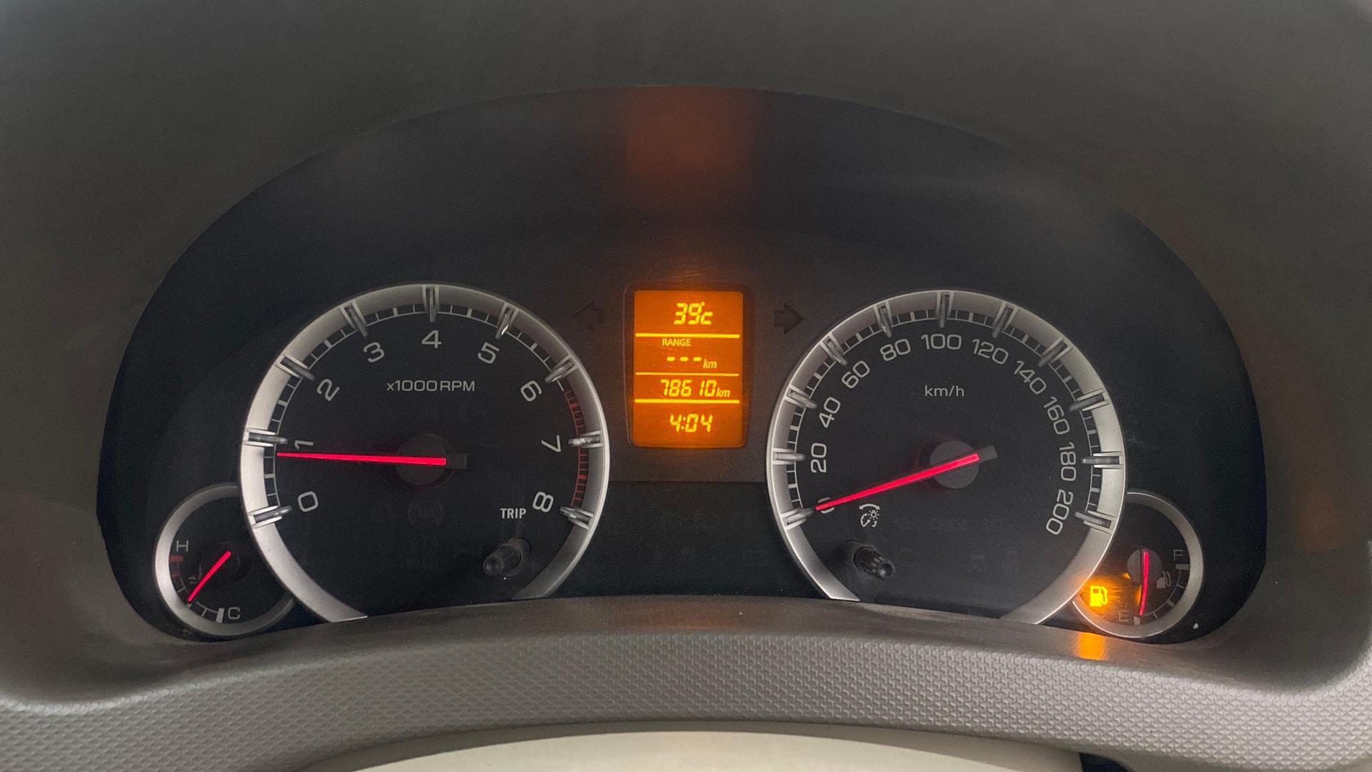 View 2014 Maruti Suzuki 1000 Base Variant Image 35 Used 2014 Maruti Suzuki 1000 Base Variant Image 35