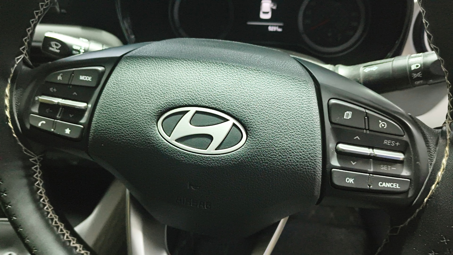 View 2025 Hyundai Grand i10 Nios Sportz Petrol AMT Image 3 Used 2025 Hyundai Grand i10 Nios Sportz Petrol AMT Image 3